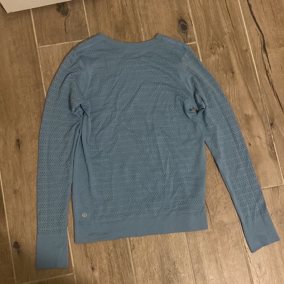 Womens lululemon long sleeve top size 4 - Picture 5 of 7